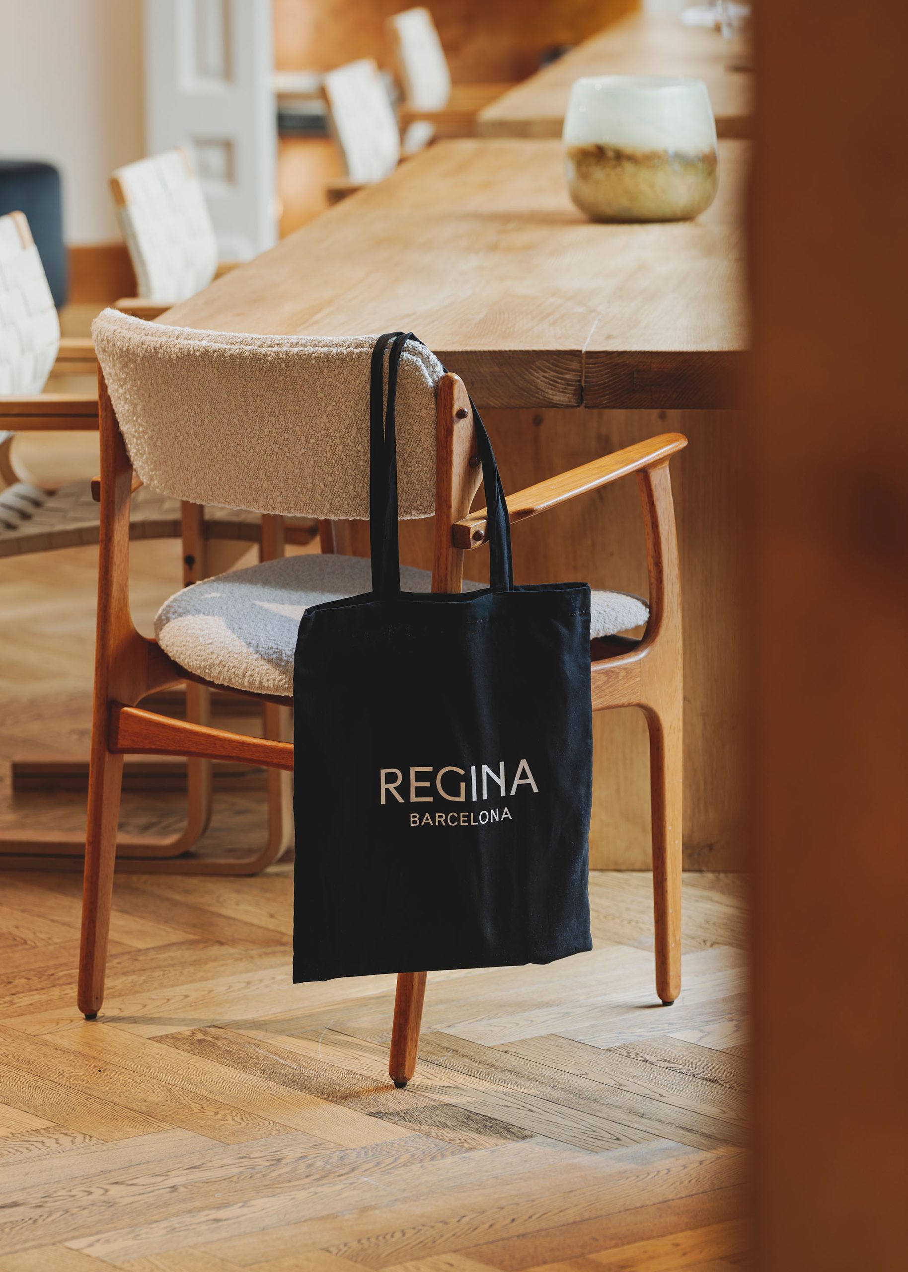 Regina_Tote bag