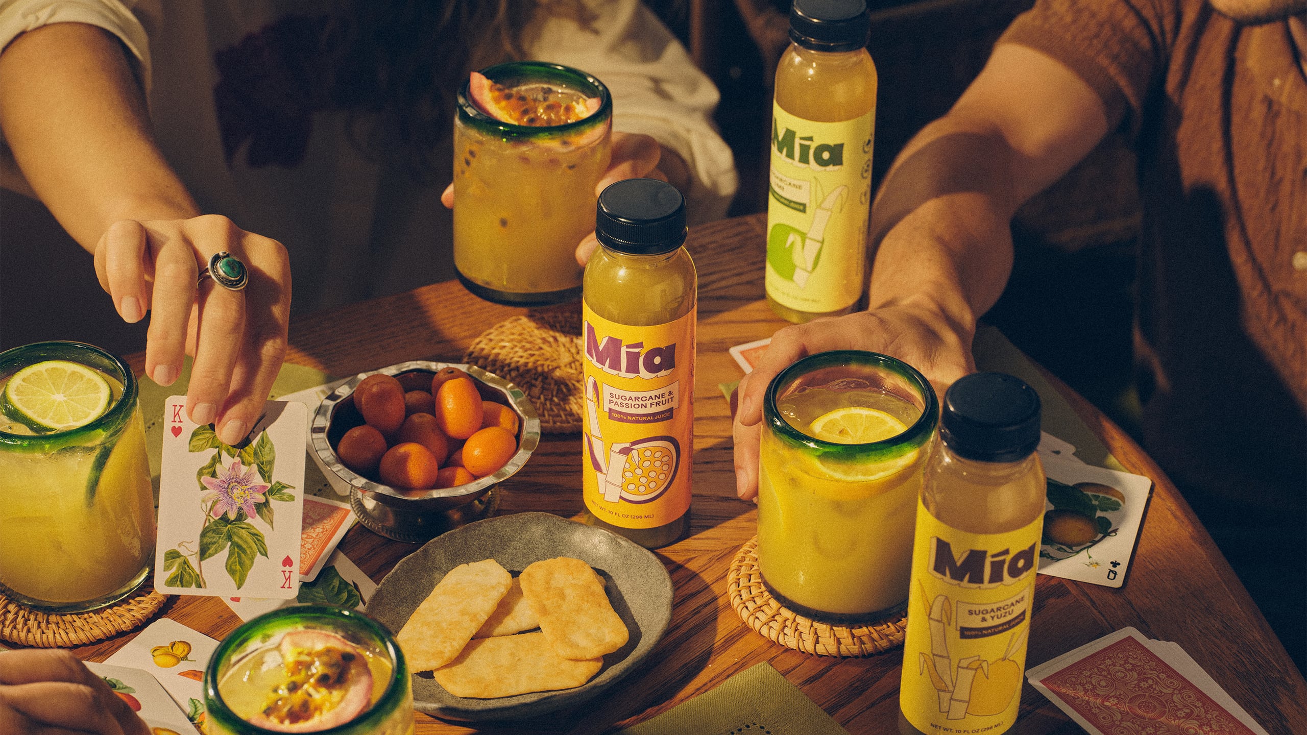 Mía sugarcane juice bottles, food and beverage packaging design for a New York brand